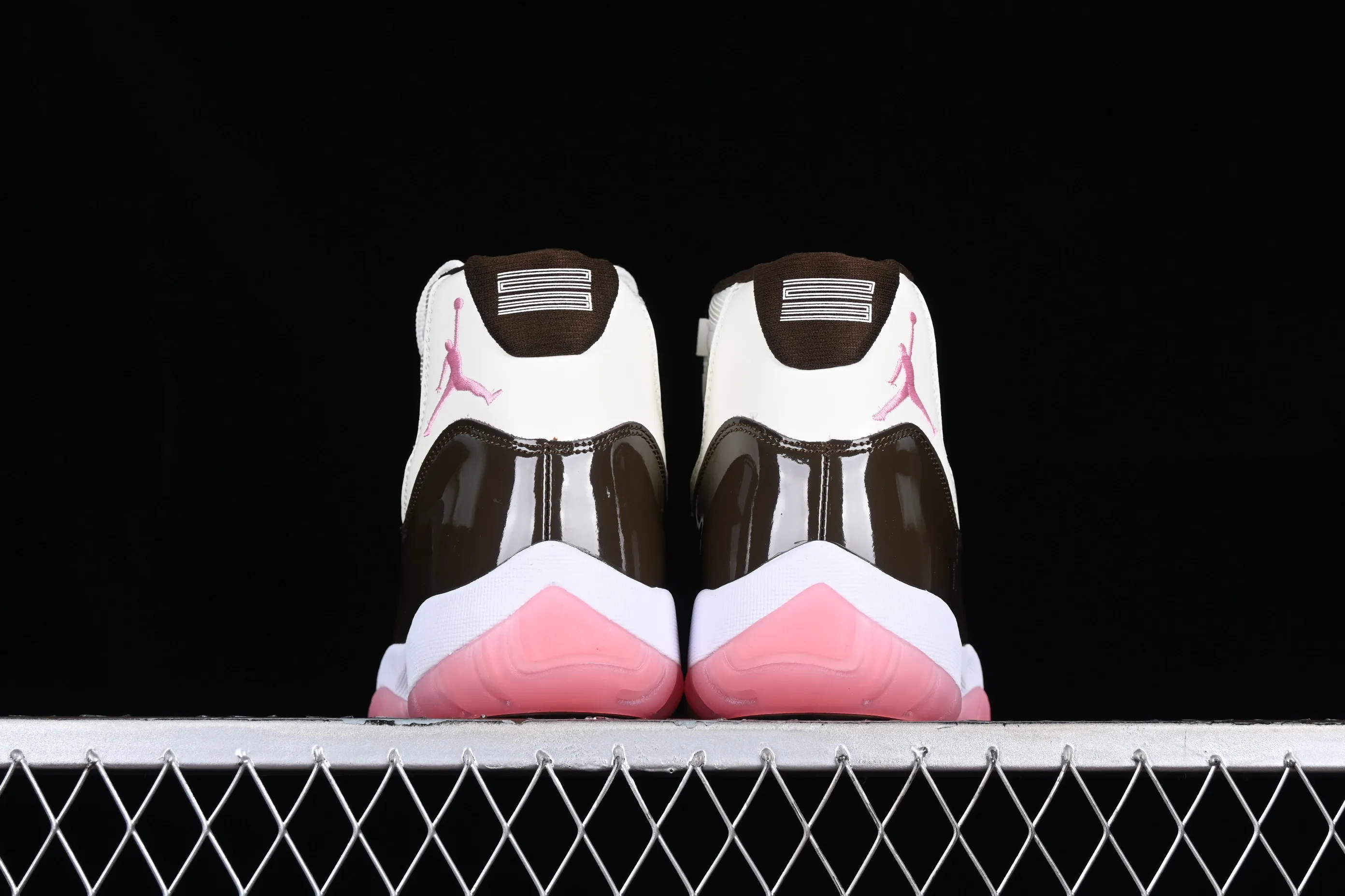 All categories Air Jordan Jordan series basketball shoes Air Jordan 11 P version Air Jordan 11 "Neapolitan" AJ11 black pink brown CT8012-126